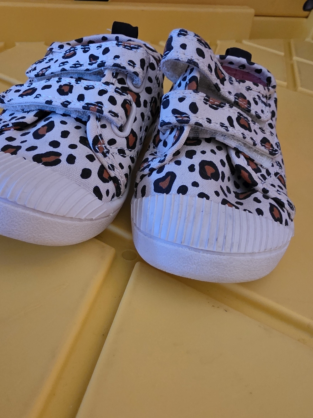 Cat & Jack White Leopard Print Velcro Sneakers